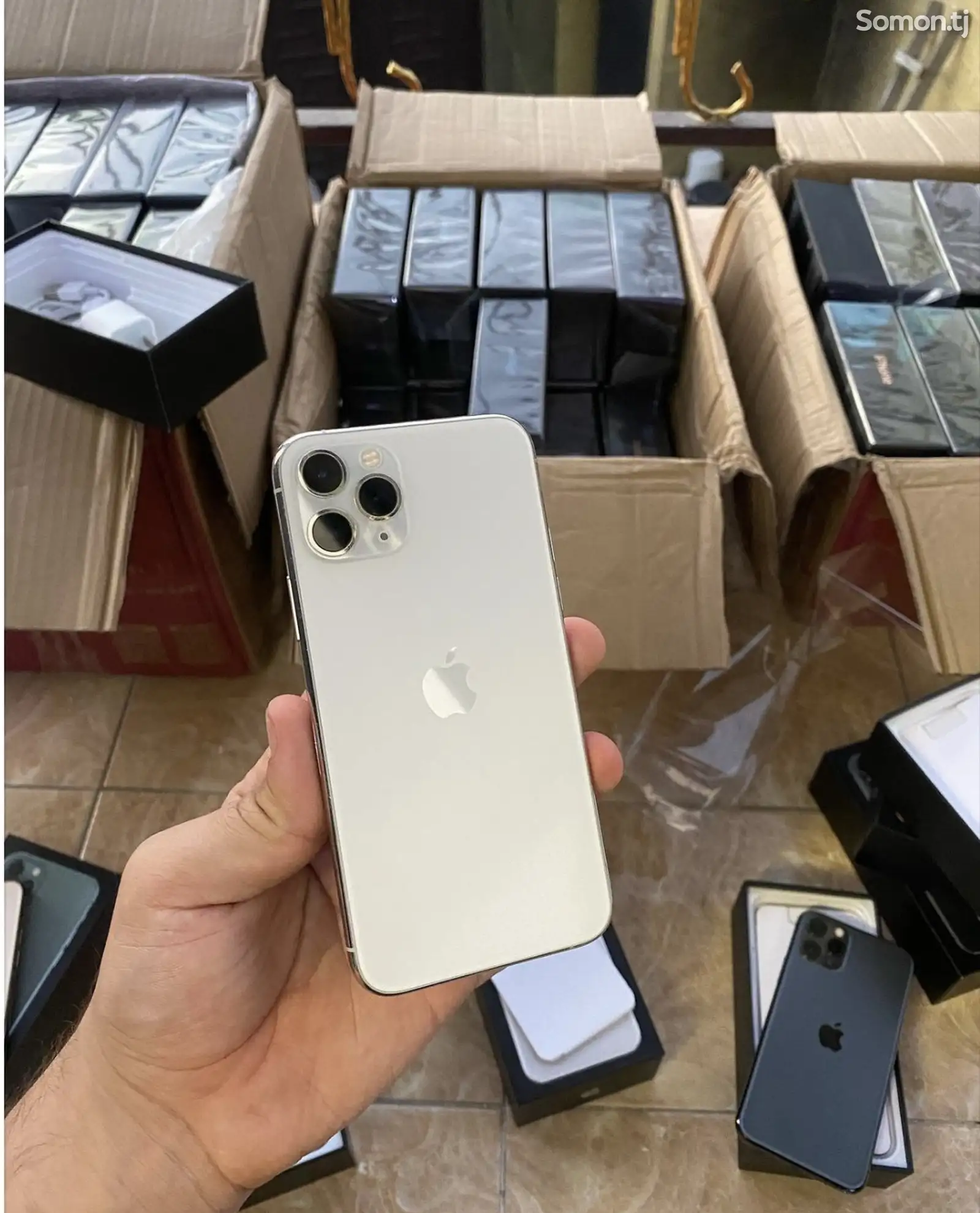 Apple iPhone 11 Pro, 64 gb-3