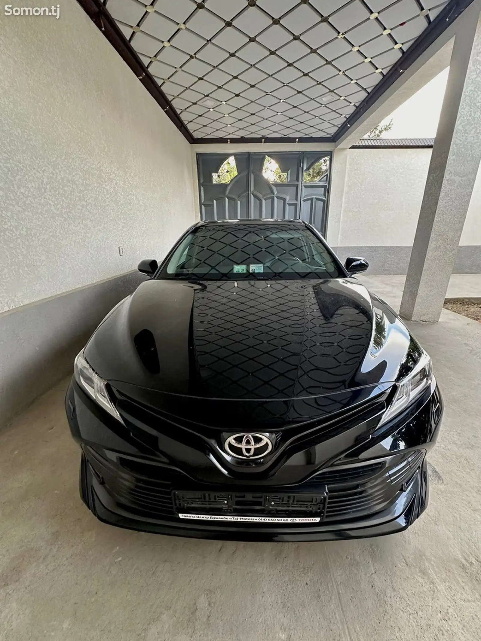 Toyota Camry, 2019-1