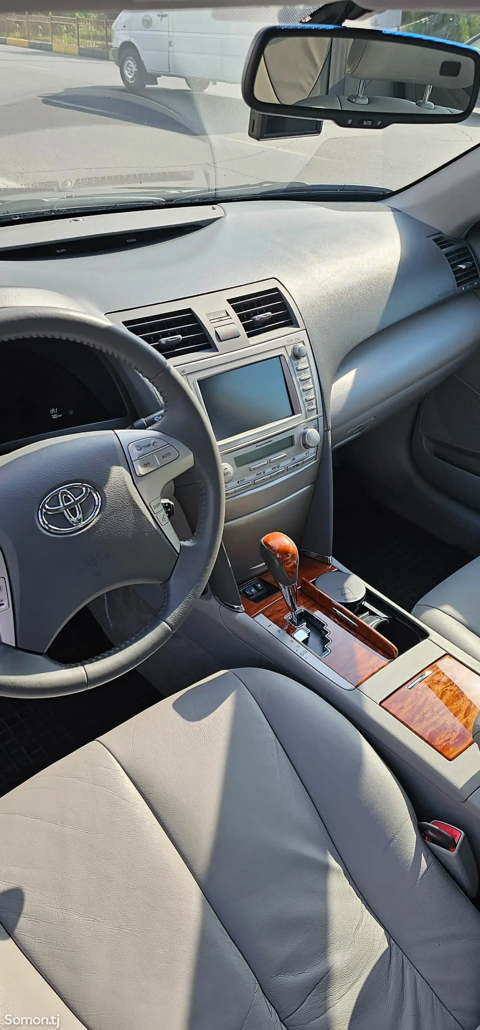 Toyota Camry, 2011-5