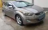 Hyundai Elantra, 2012-6