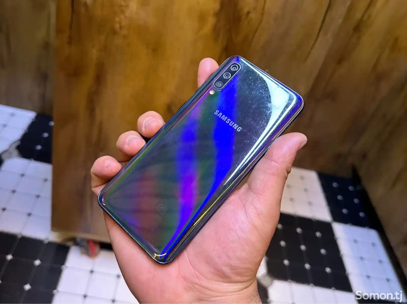 Samsung Galaxy A50-1