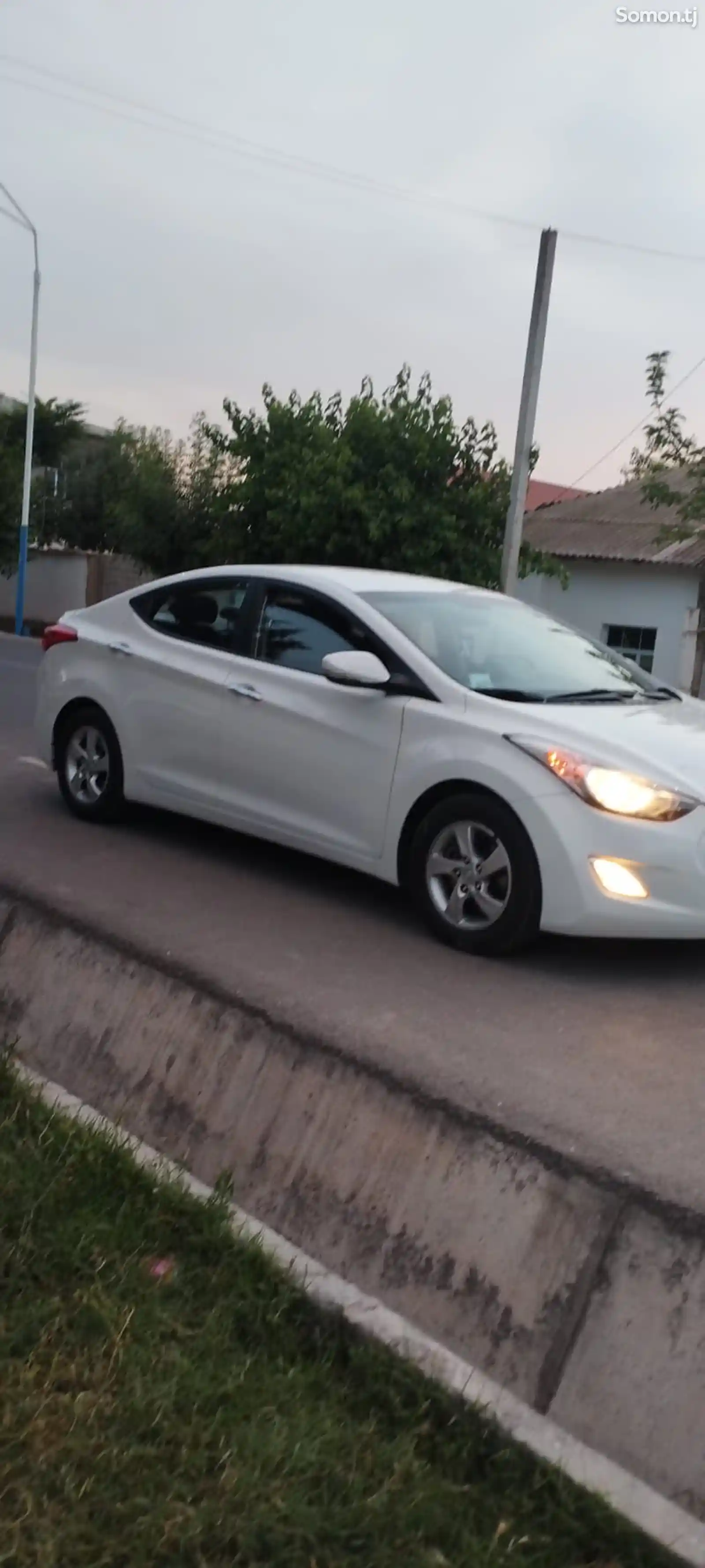 Hyundai Avante, 2012-3