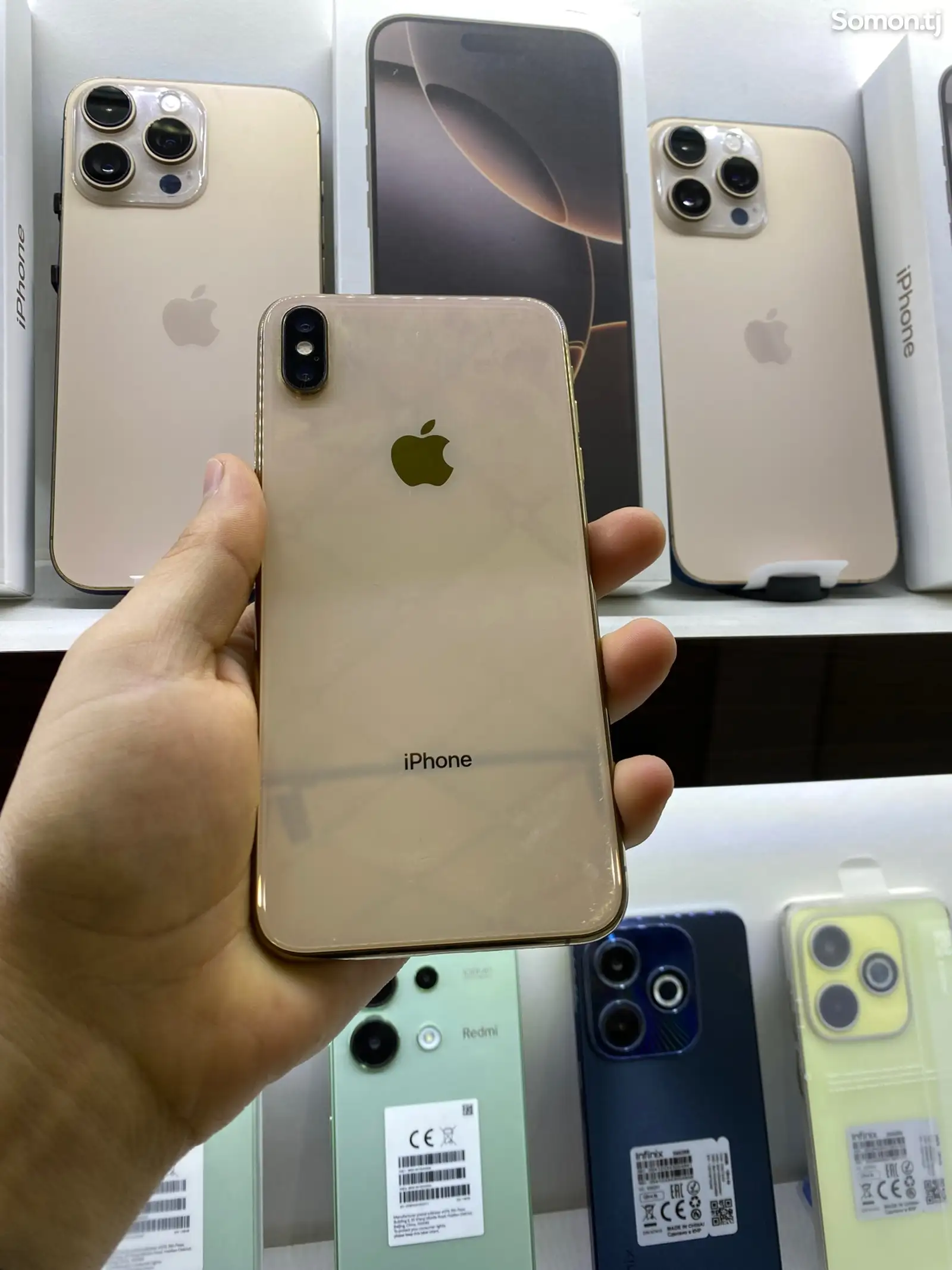 Apple iPhone Xs Max, 64 gb, Gold-1