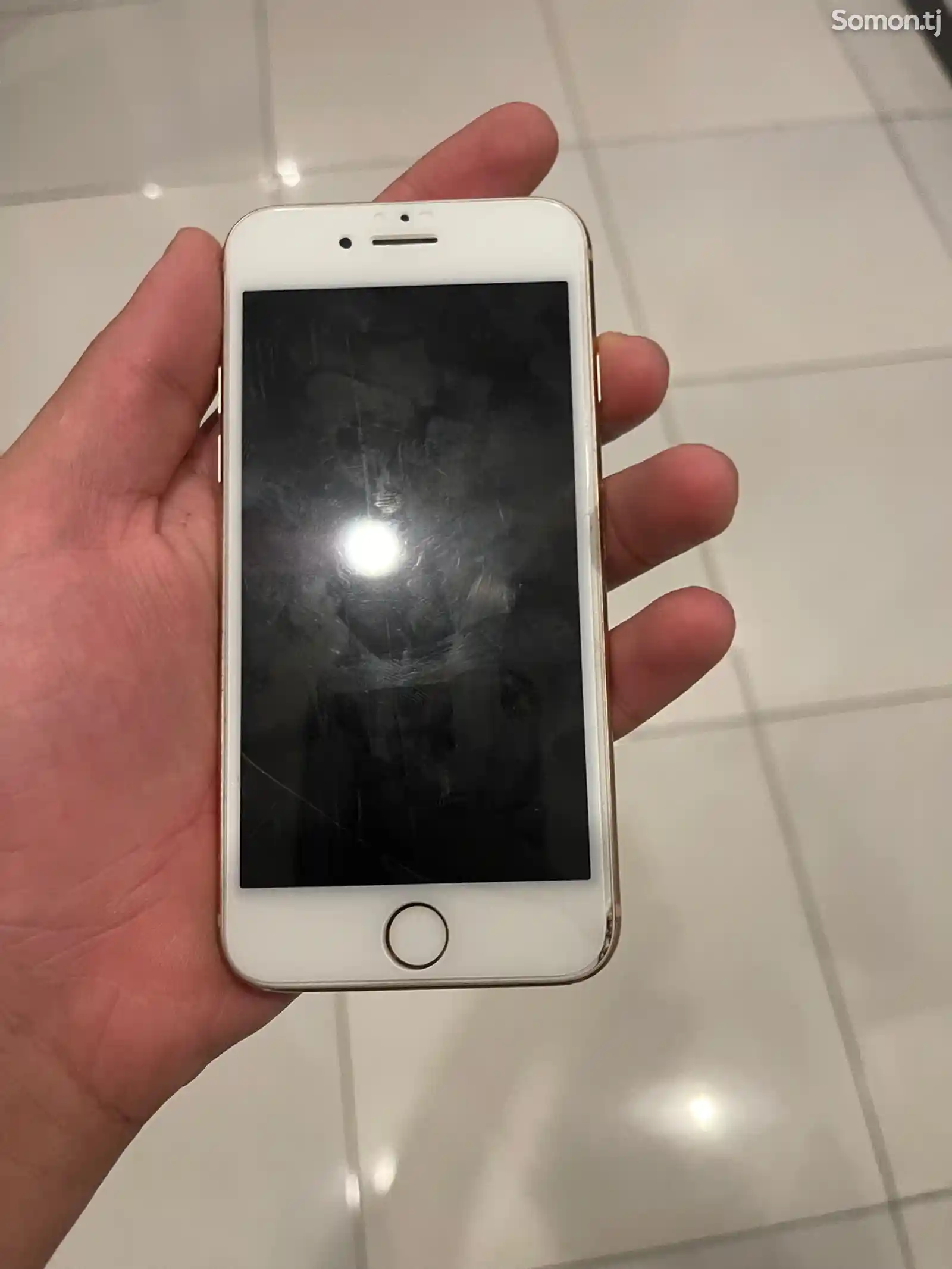 Apple iPhone 8, 64 gb, Gold-2