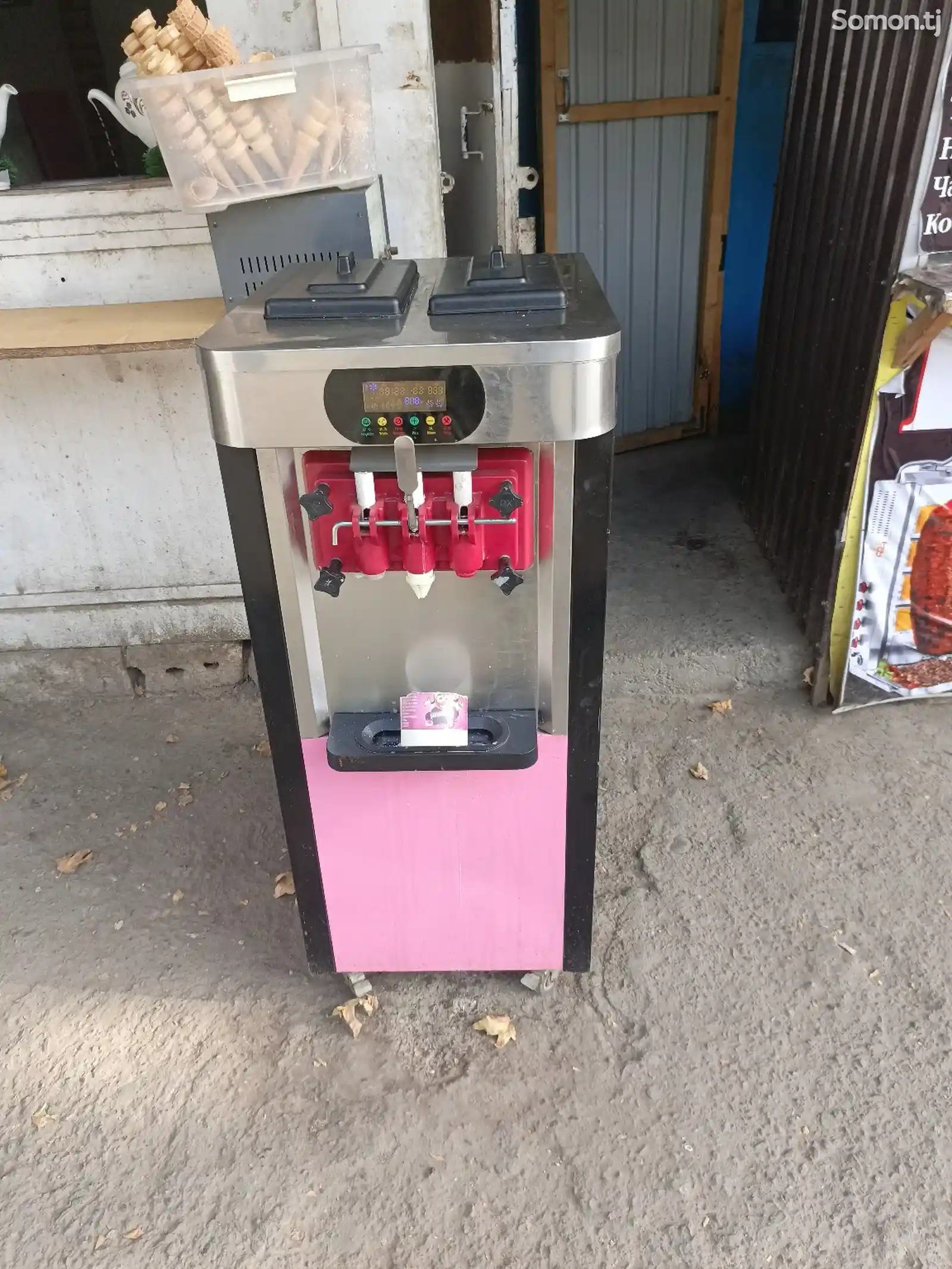 Аппарат фрейзер для мороженого-1
