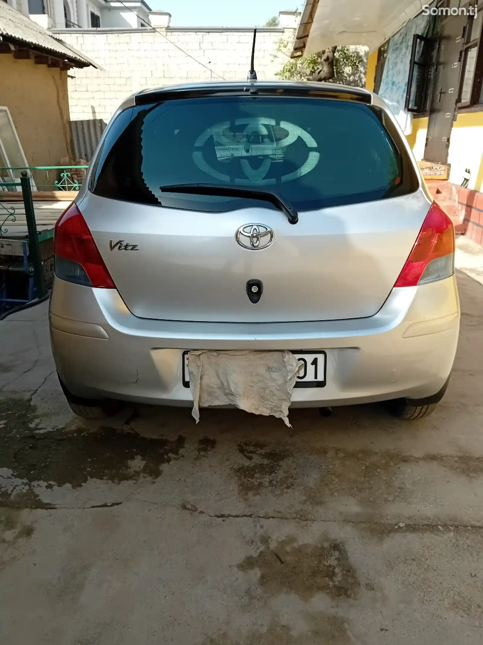 Toyota Vitz, 2010-3