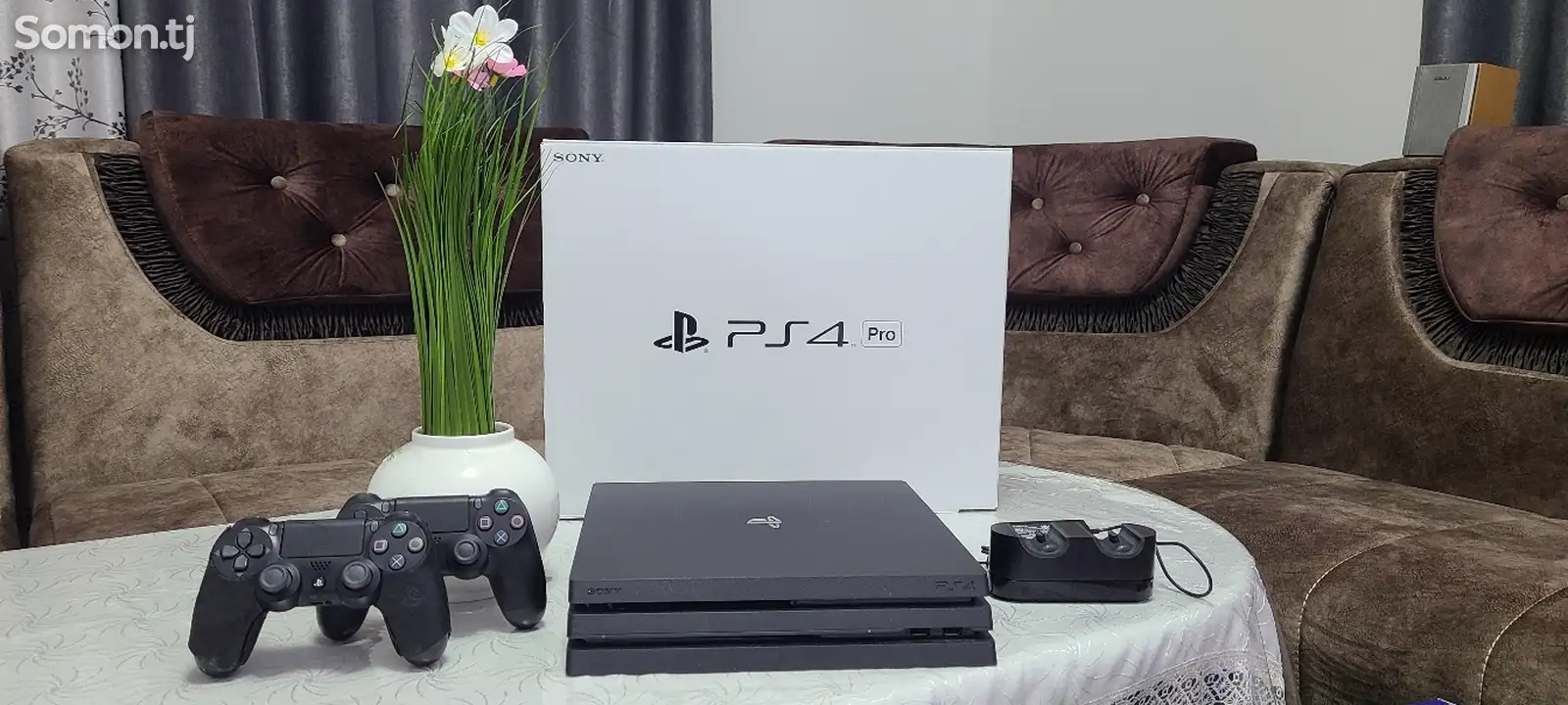 Игровая приставка Playstation 4 pro-1