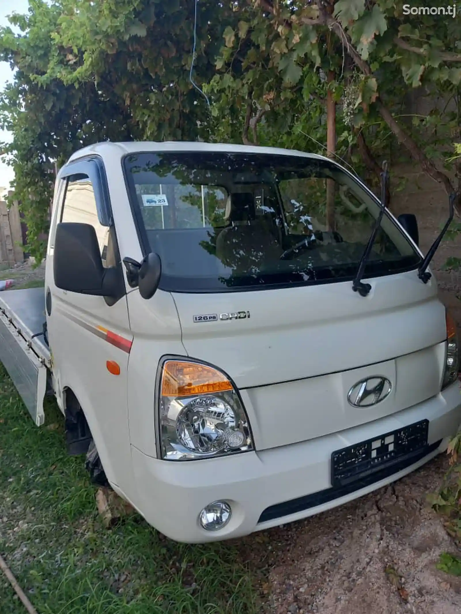 Бортовой автомобиль Hyundai Porter 2, 2011-1