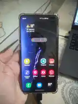 Samsung Galaxy S10+-2