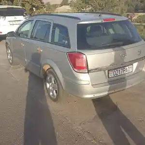 Opel Zafira, 2006