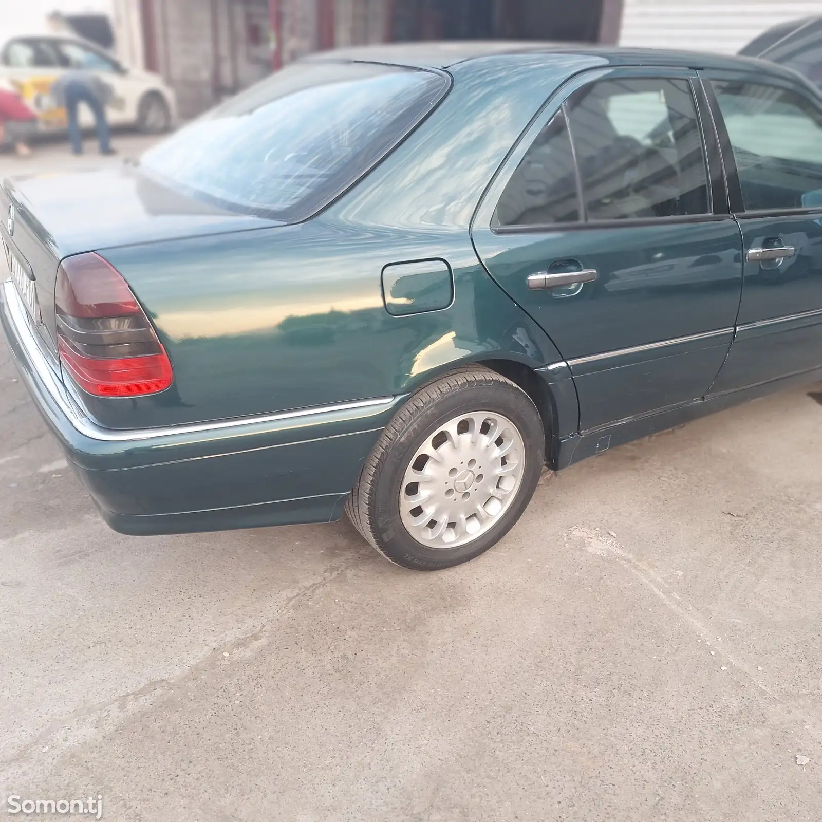 Mercedes-Benz W124, 1998-1