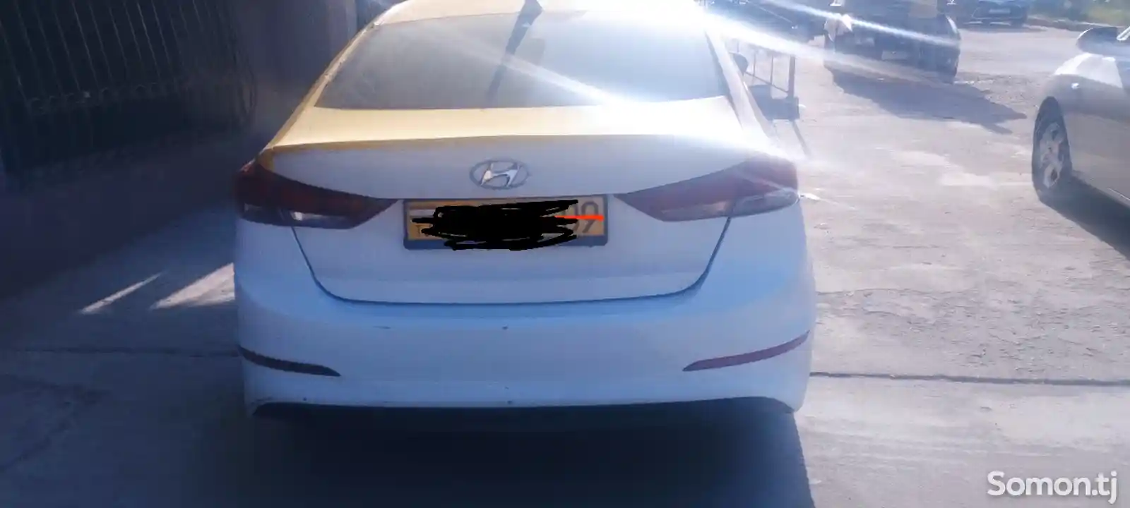 Hyundai Elantra, 2017-5