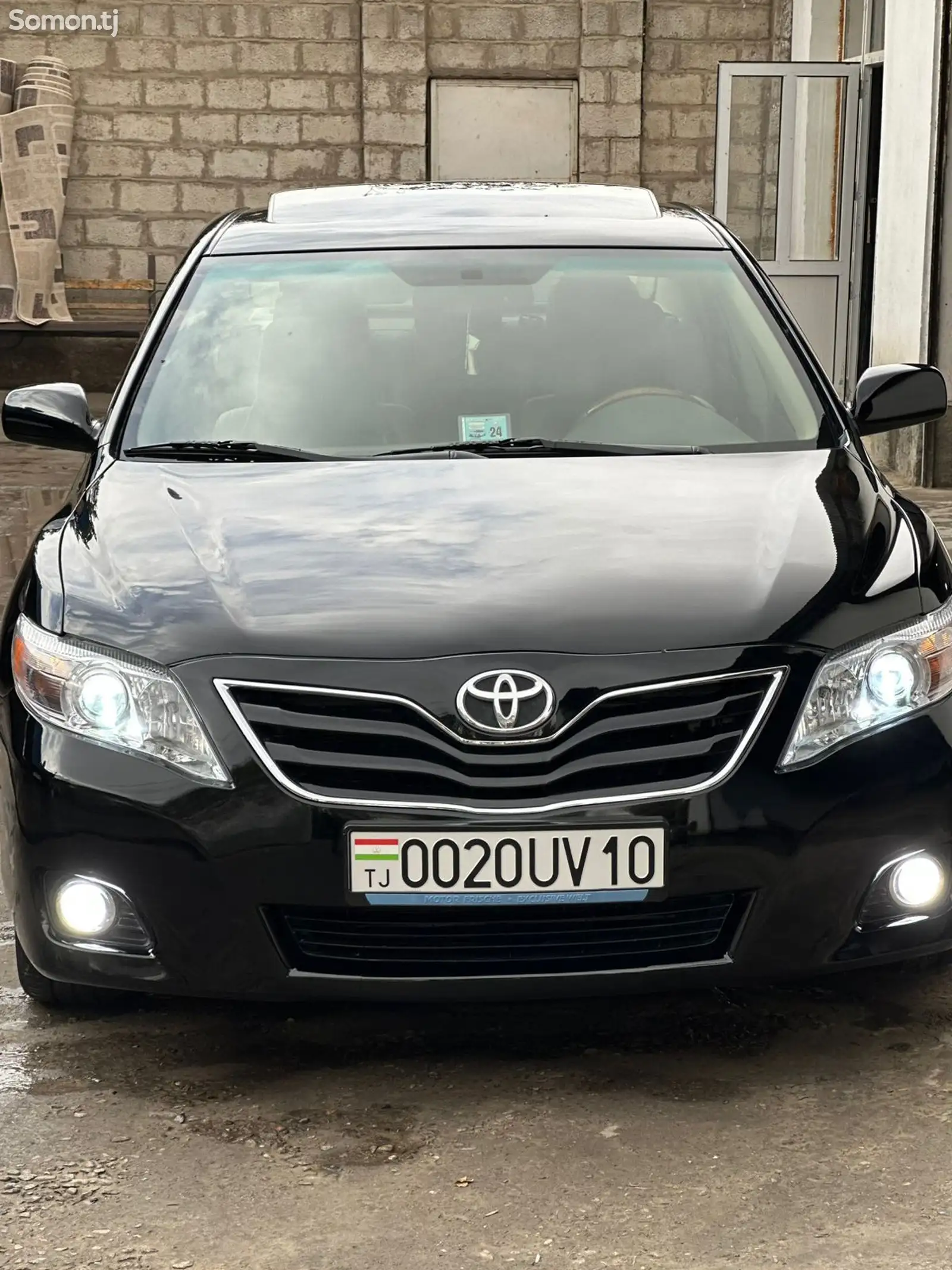 Toyota Camry, 2011-1