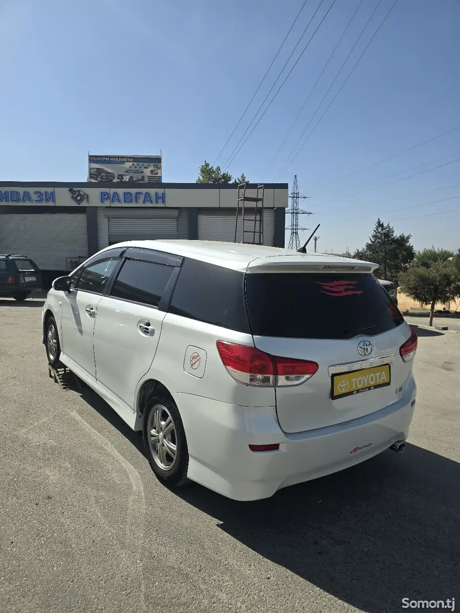 Toyota Wish, 2010-7