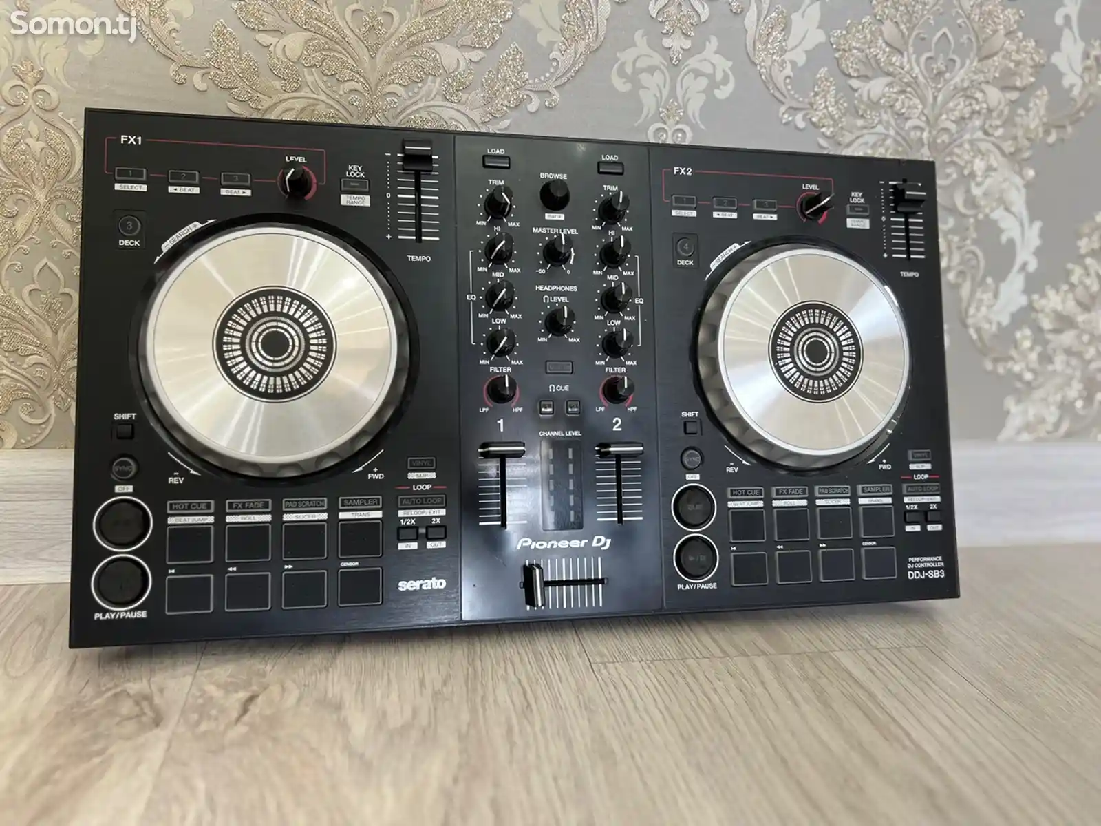 DJ контроллер Pioneer DDJ-SB3-2