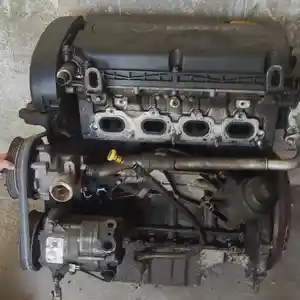 Мотор от Zafira б 1.6