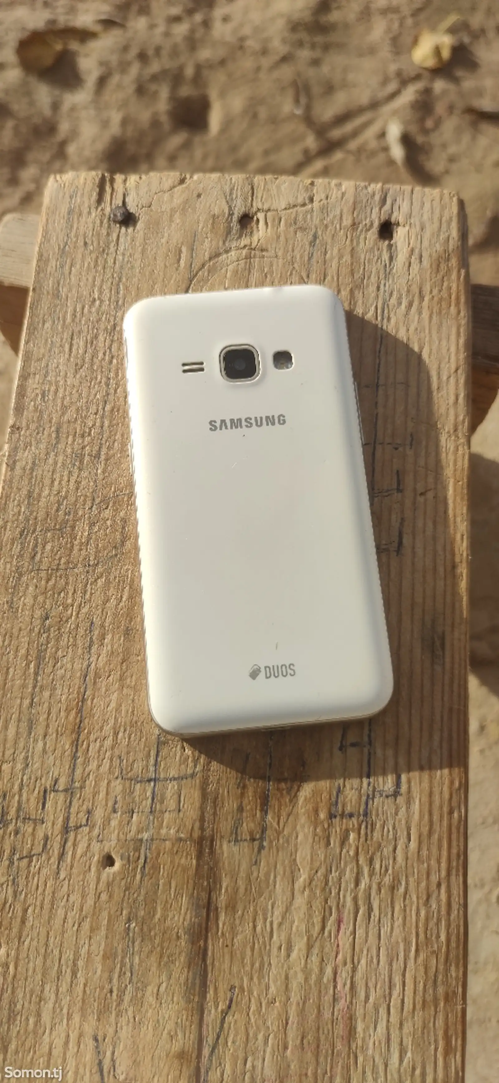 Samsung Galaxy j1-1