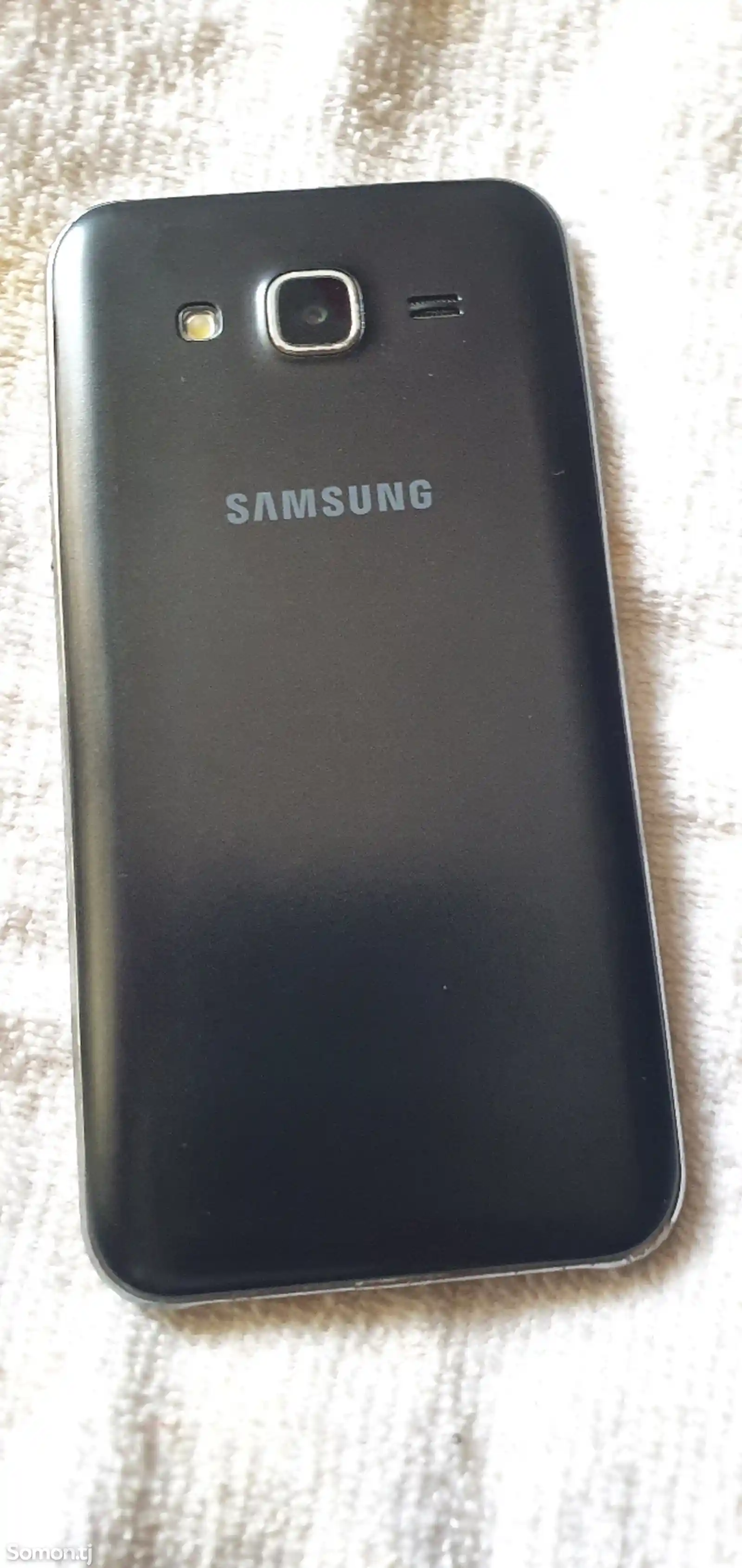 Samsung Galaxy J5 2015-6