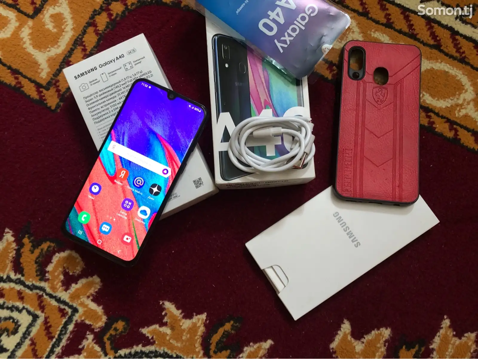 Samsung Galaxy A40-1