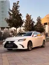 Lexus ES series, 2014-10