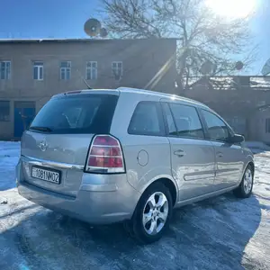 Opel Zafira, 2006