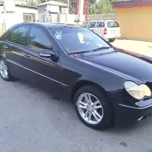 Mercedes-Benz C class, 2004