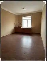 Помещение под офис, 1500м², Улица Средняя, дом 21-6