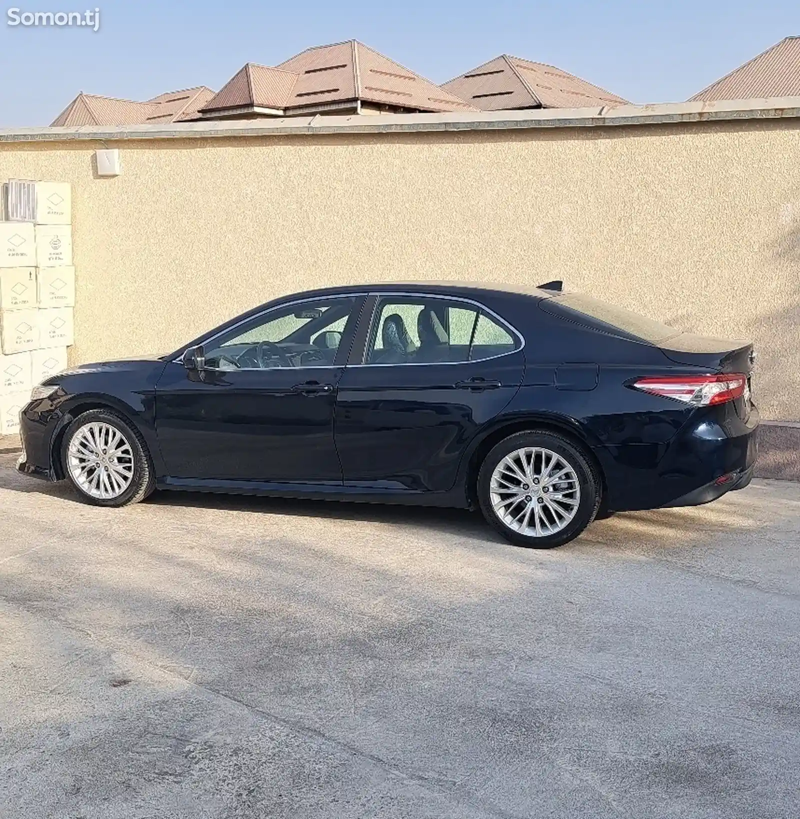 Toyota Camry, 2019-1