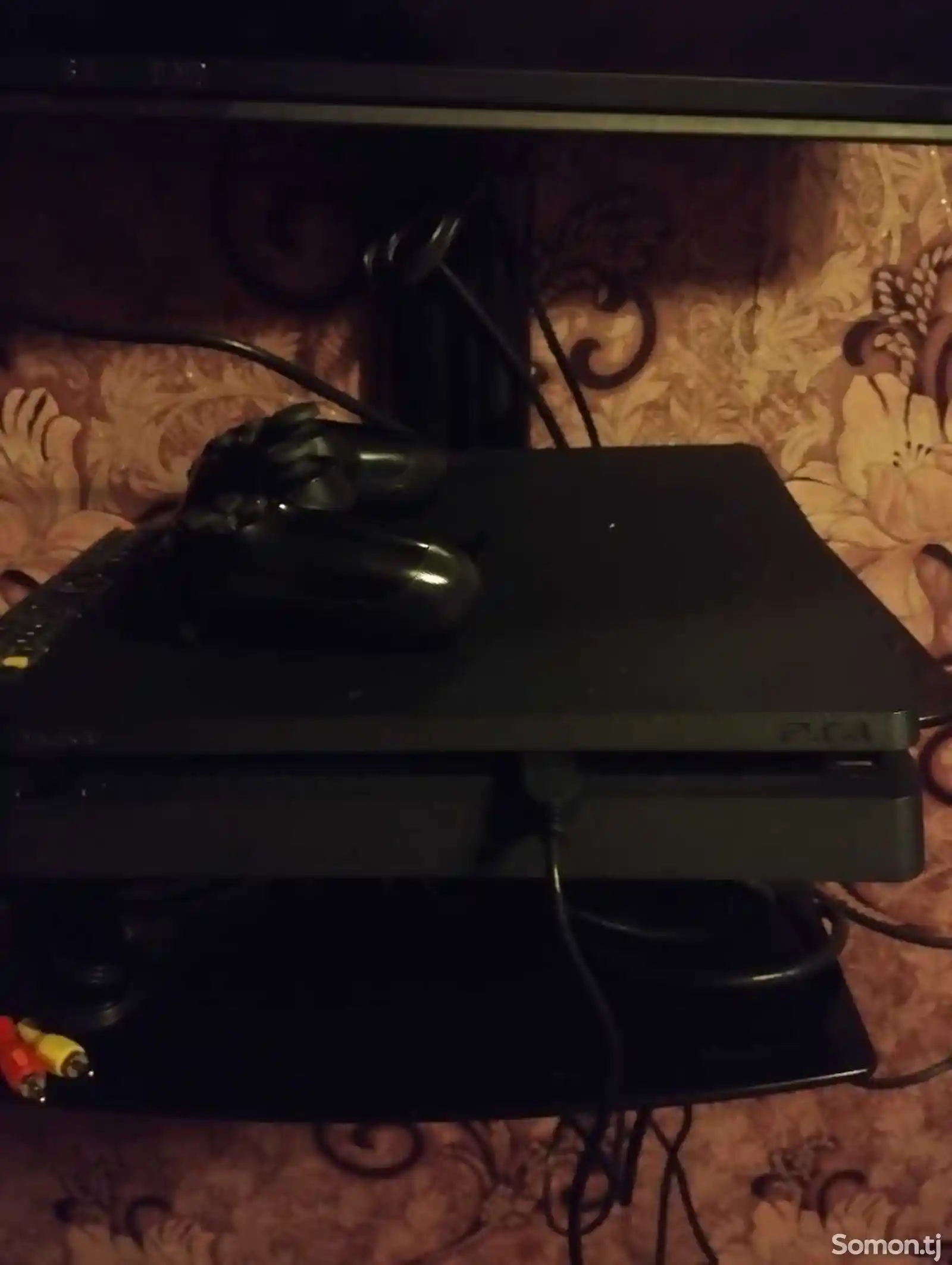 Игровая приставка Sony PlayStation 4 slim 512gb-2