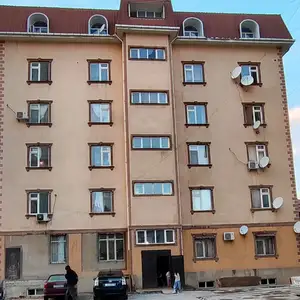 1-комн. квартира, 1 этаж, 43 м², Пеши бог