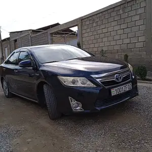 Toyota Camry, 2012