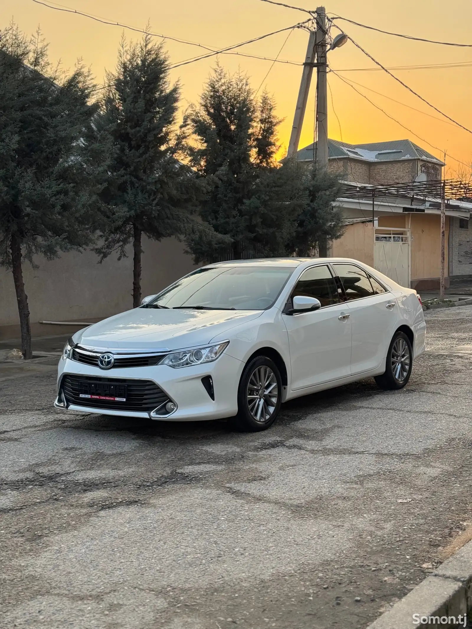 Toyota Camry, 2015-1