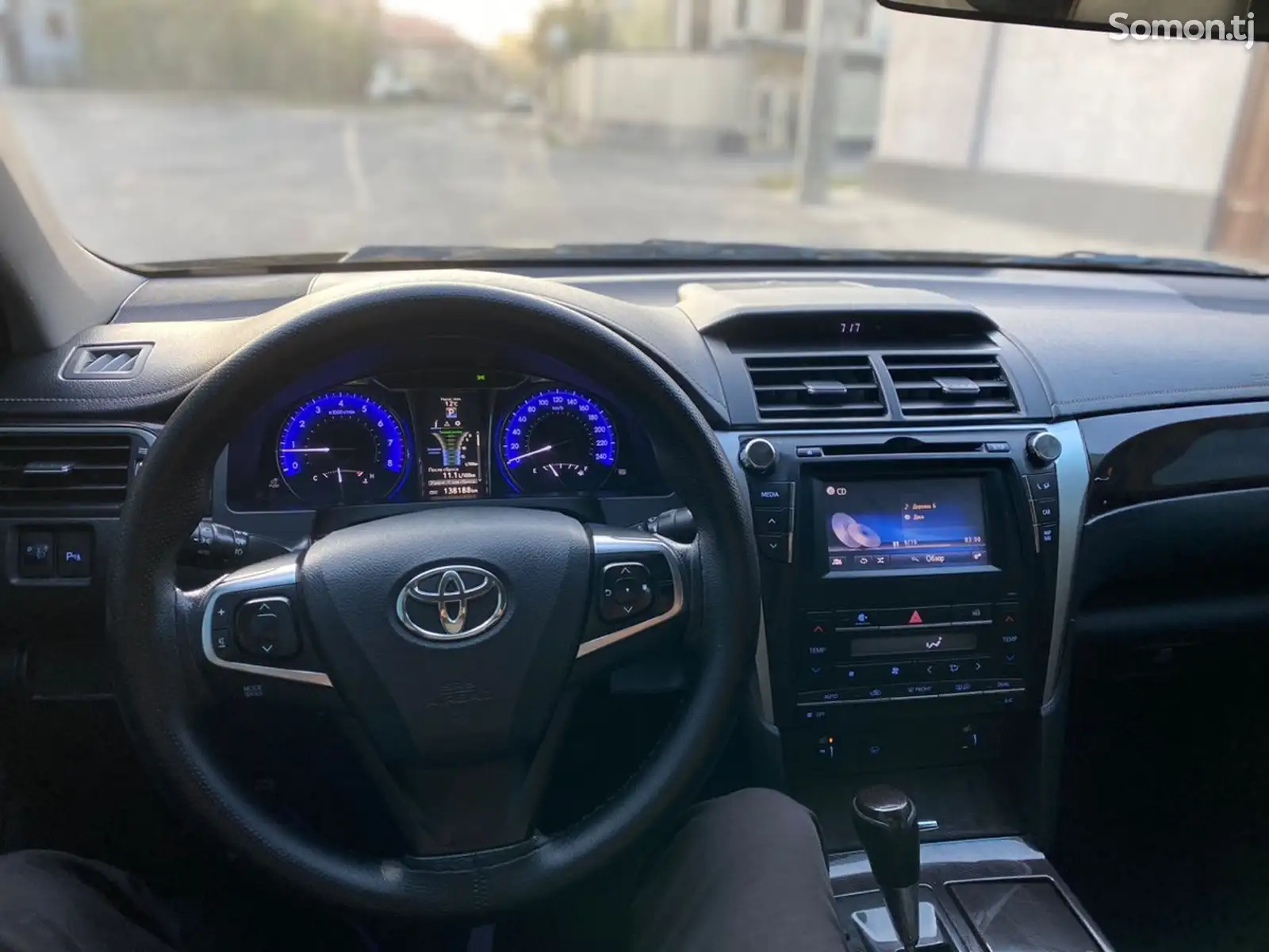 Toyota Camry, 2015-9