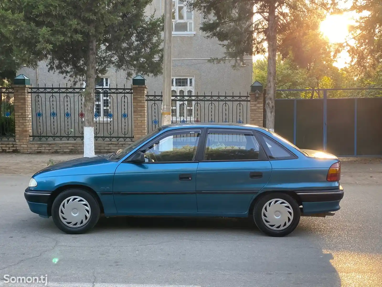 Opel Astra F, 1993-5