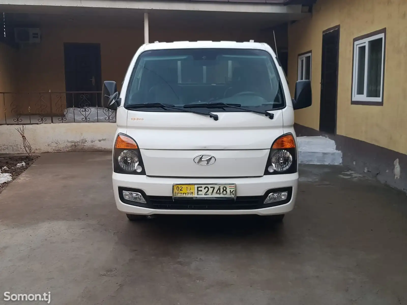 Бортовой автомобиль Hyundai Porter 2, 2015-1