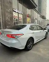 Toyota Camry, 2018-7