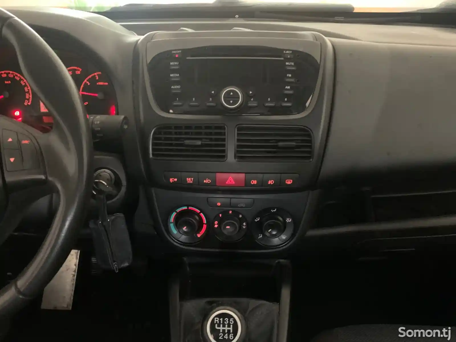 Opel Combo, 2014-9