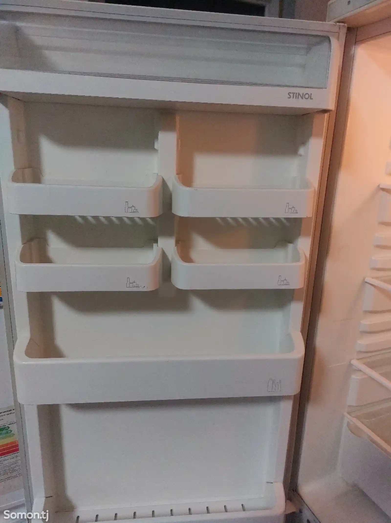 Холодильник Stinol-3