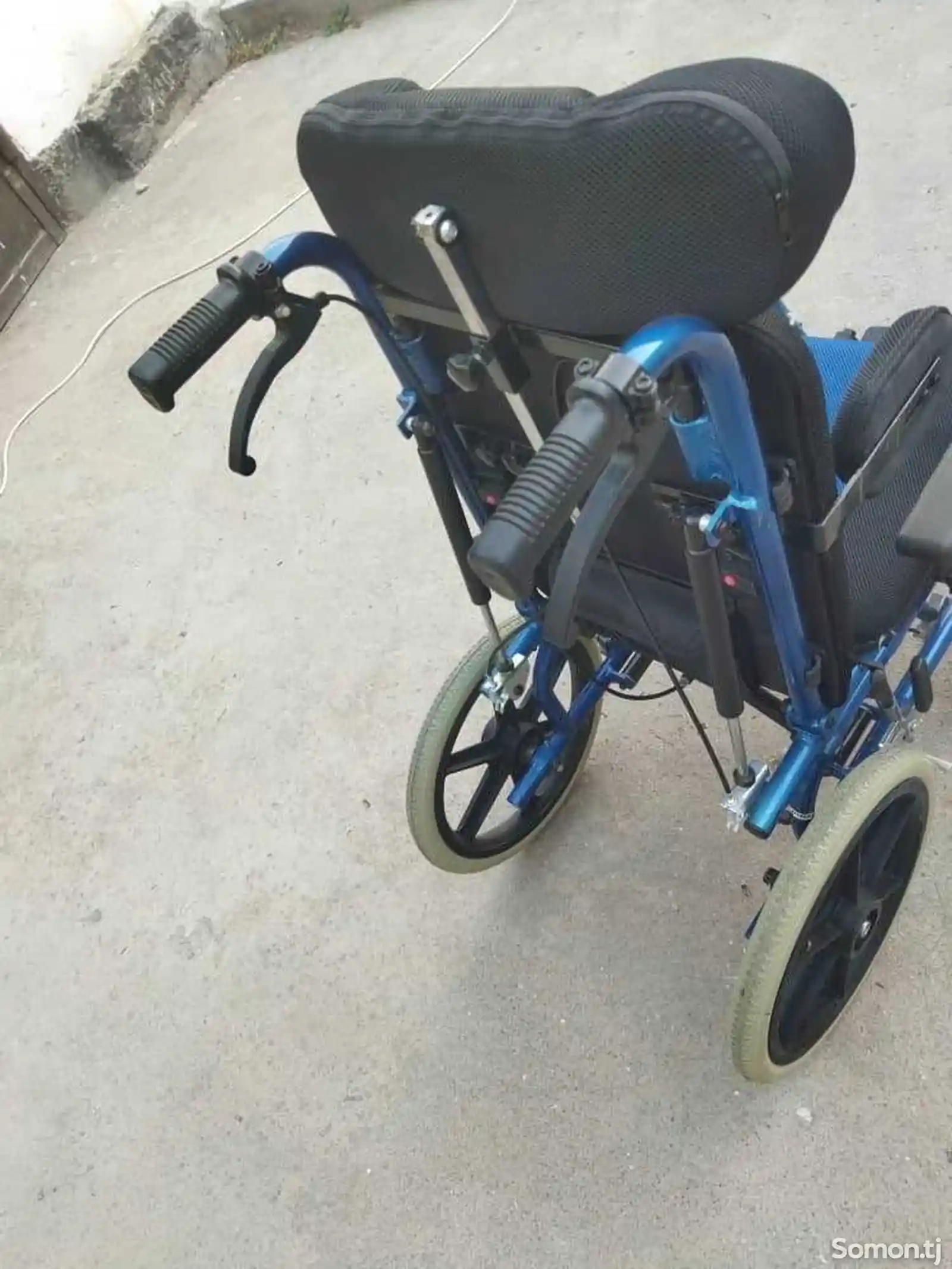 Детская инвалидная коляска-6