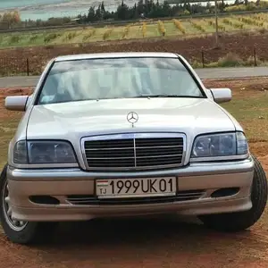 Mercedes-Benz W201, 2000