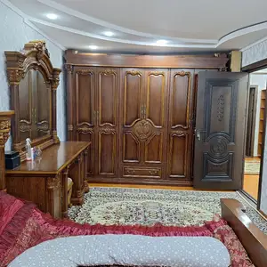 3-комн. квартира, 1 этаж, 80 м², 13 мкр