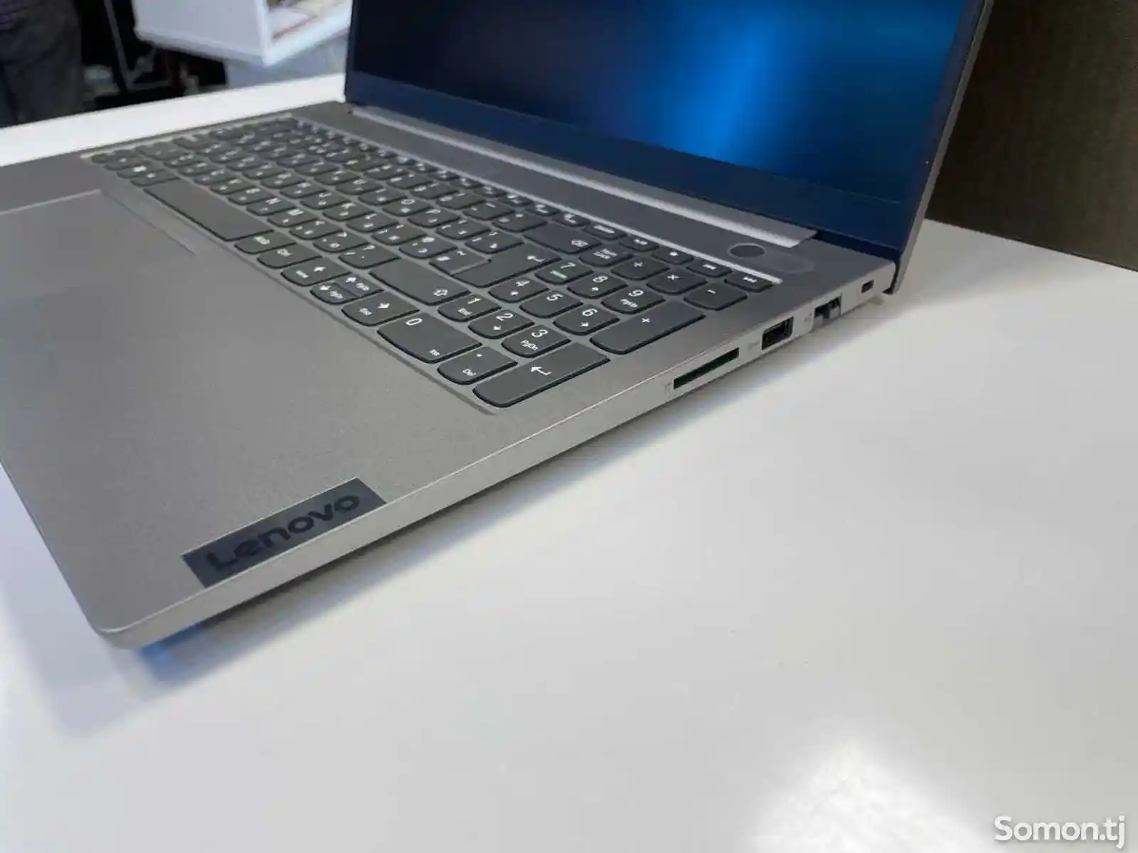 Ноутбук Lenovo Thinkbook 4/SSD256gb 3GHz с сумкой-4