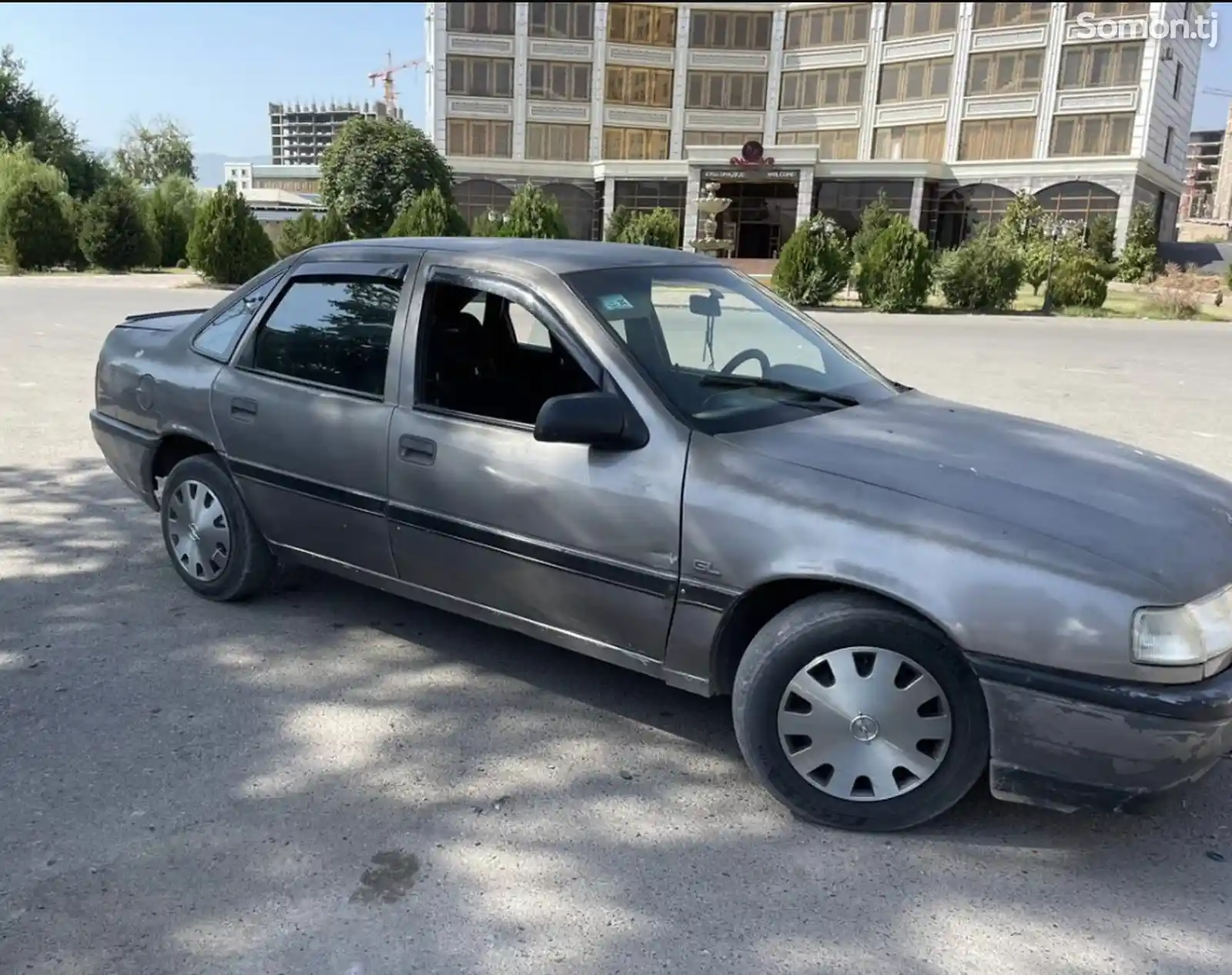 Opel Vectra A, 1993-5