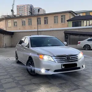 Toyota Avalon, 2012