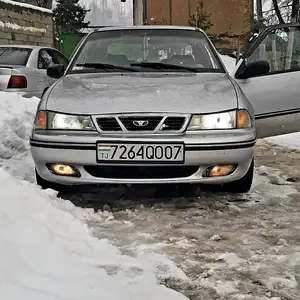 Daewoo Nexia, 1996