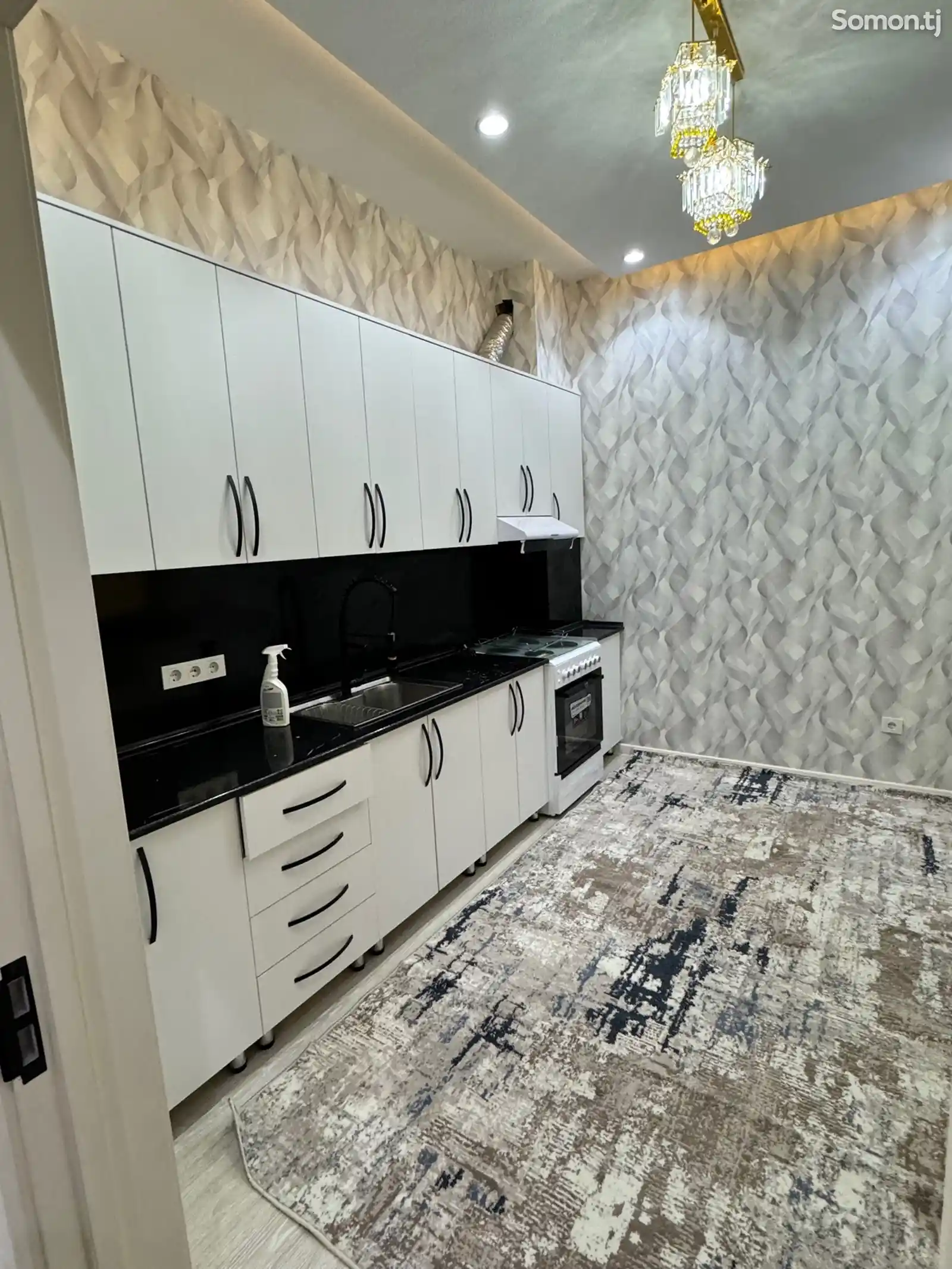 3-комн. квартира, 22 этаж, 78 м², Сино-7