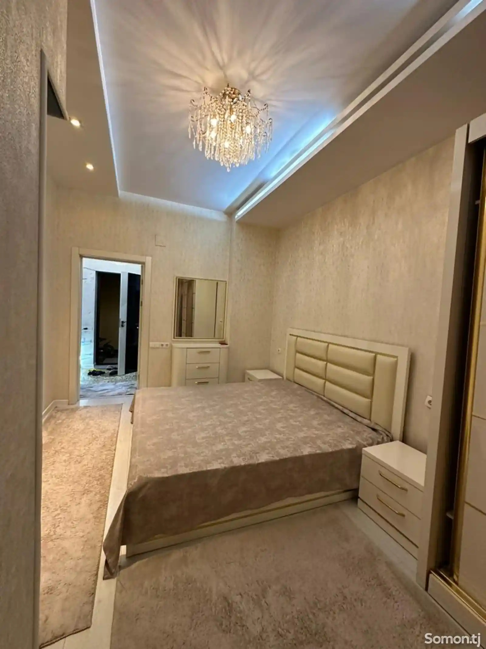 2-комн. квартира, 6 этаж, 65м², повороти Аэропорт-2