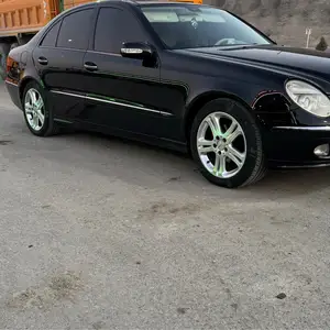 Mercedes-Benz E class, 2002