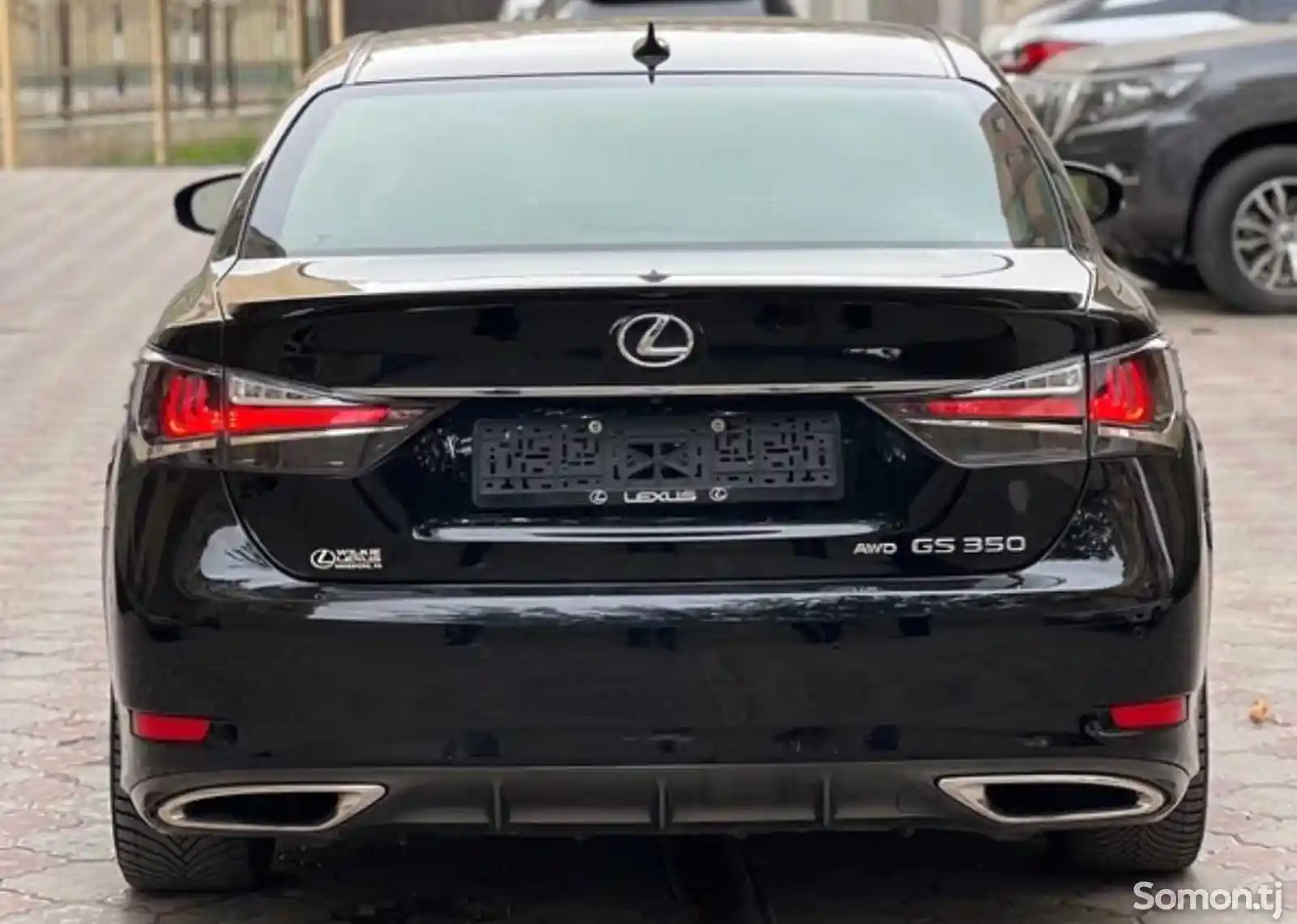 Задние стоп фары на Lexus GS 2017-2