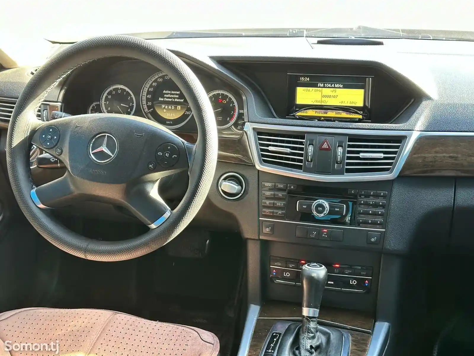 Mercedes-Benz E class, 2011-10
